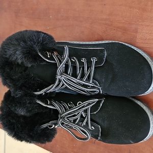 G.N.D black winter boots